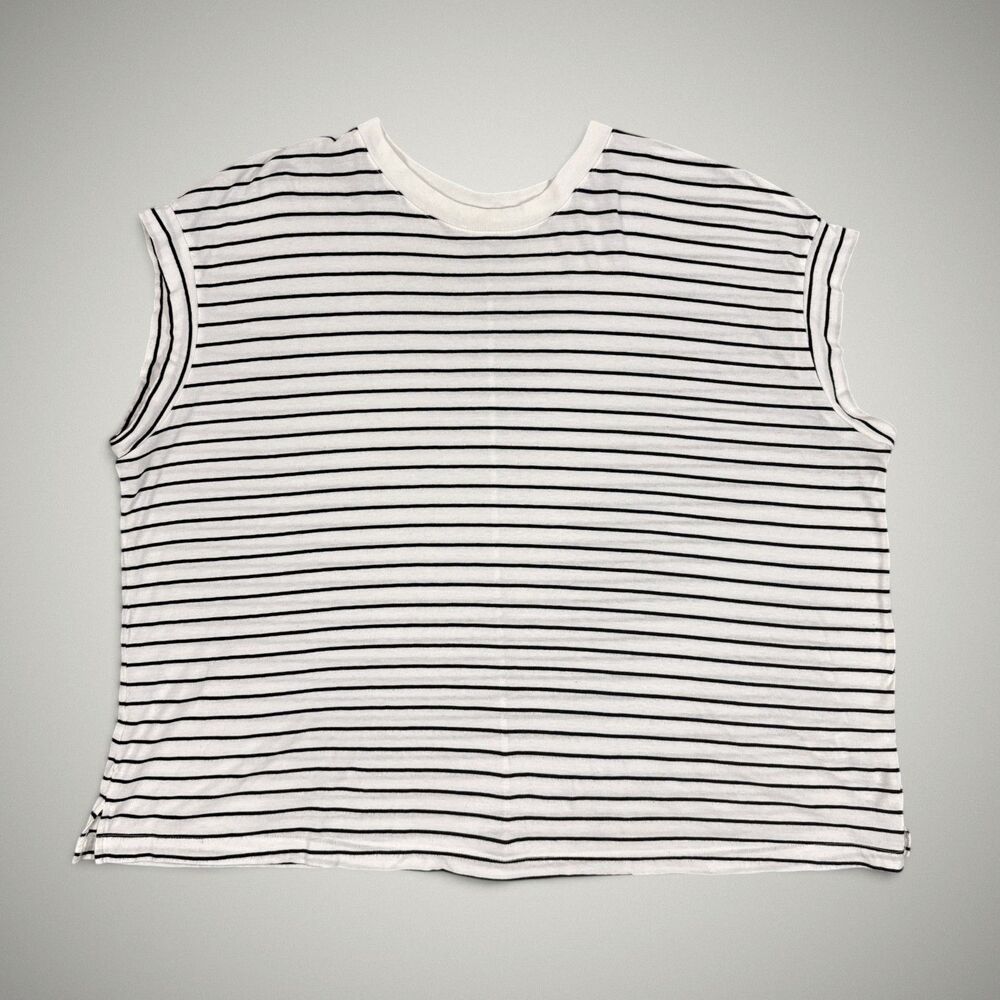 A New Day Women's Sleeveless Muscle Tee Shirt White Black Striped Size 3X